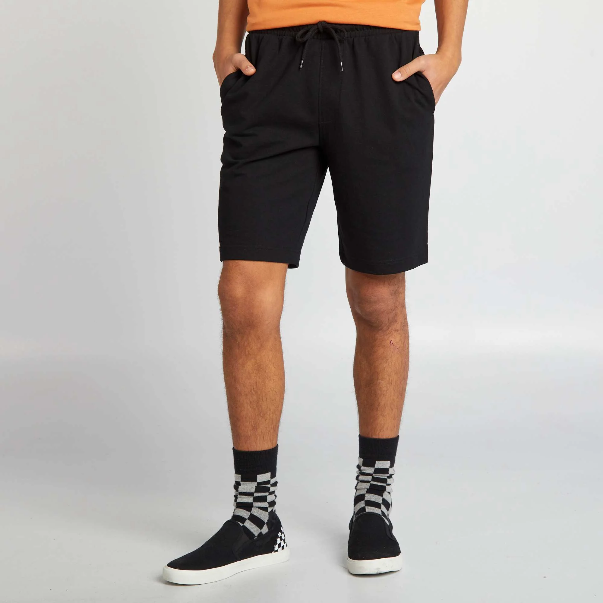 Jogger-style sports shorts black - Image 3