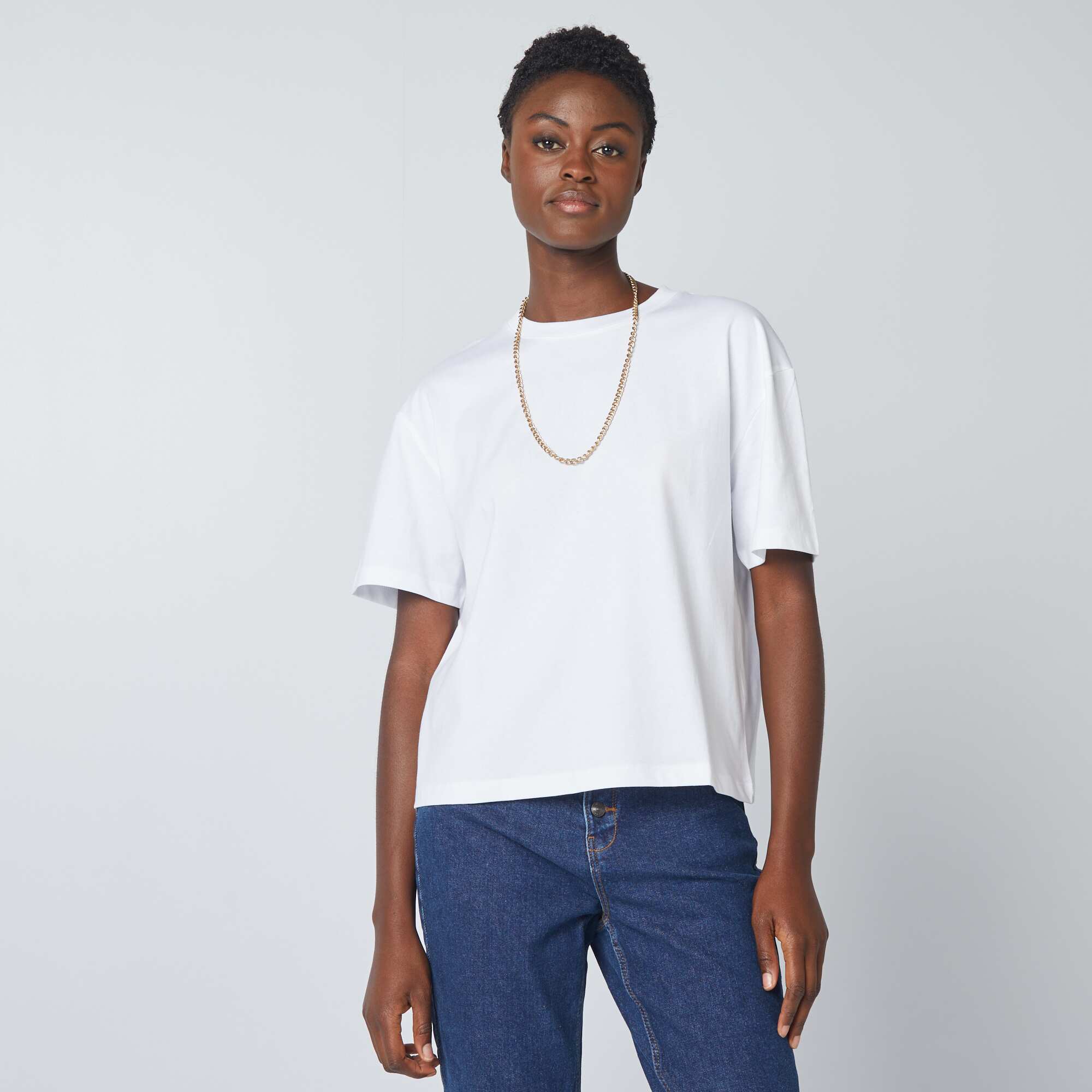 Oversized round neck T-shirt white - Image 3